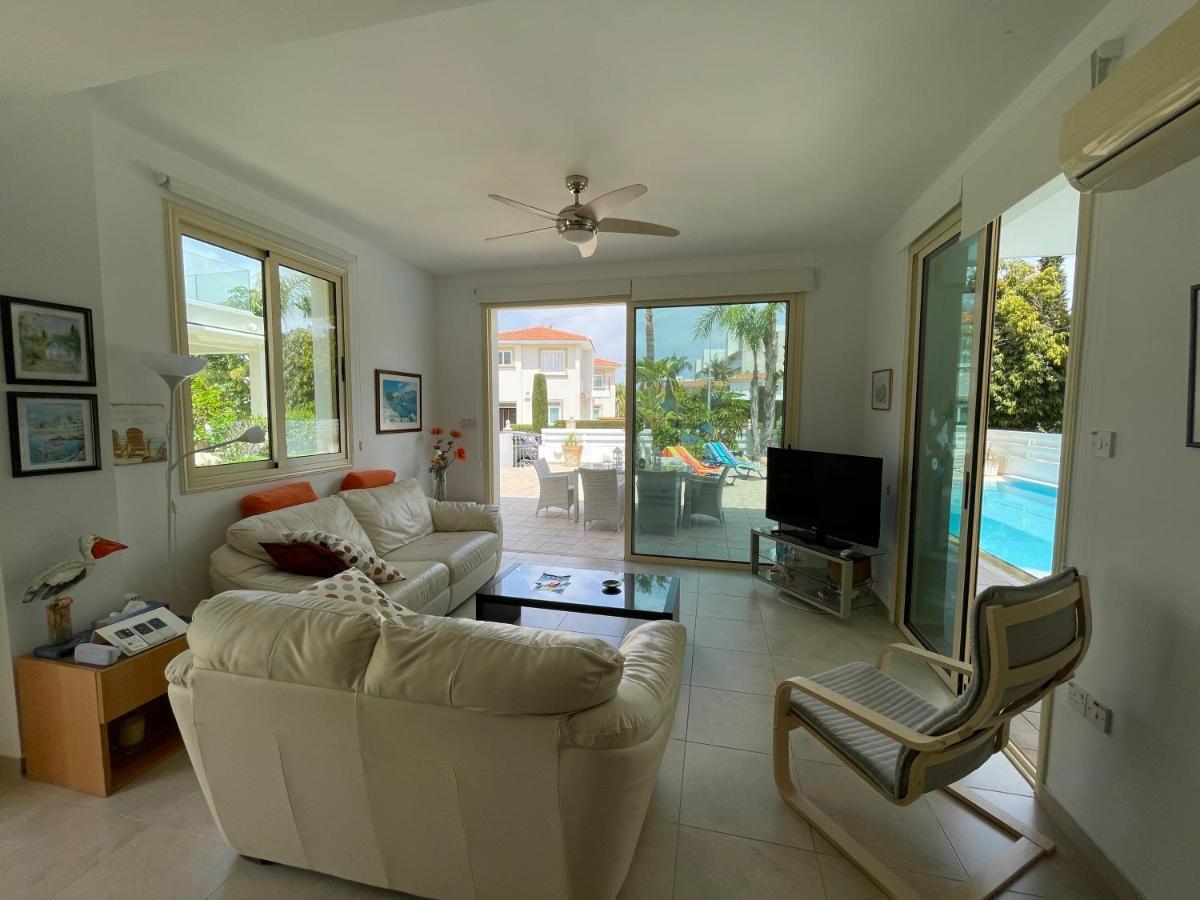 Zoe'S Villa By Turtle Bay Protaras Buitenkant foto